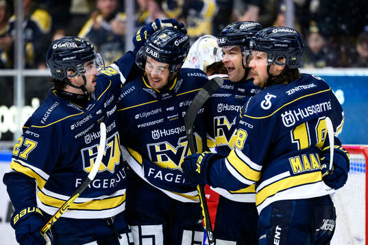 HV71s Radan Lenc jublar