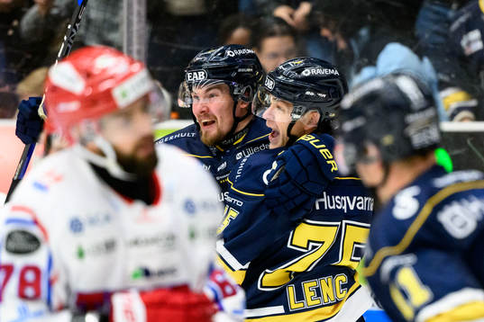 HV71s Radan Lenc jublar