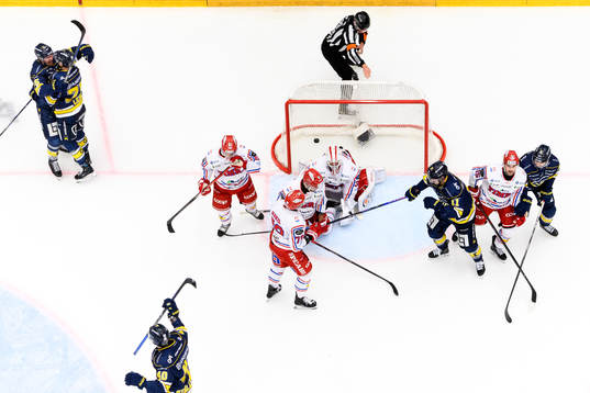 HV71s Radan Lenc jublar
