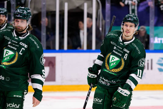 Färjestads Linus Johansson och Joakim Nygård deppar
