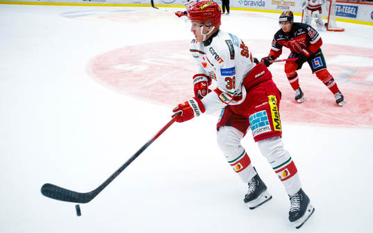 MoDos Johan Södergran och Örebros Robert Leino