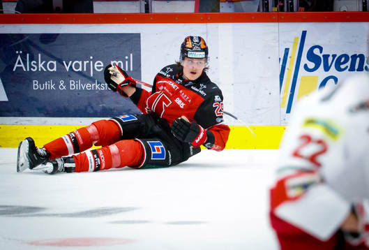 Örebros Milton Oscarson deppar