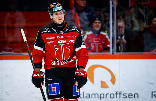 Örebros Oliver Eklind deppar