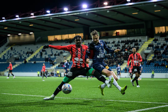 Nordic Uniteds Mamadouba Diaby och Örgrytes Viktor Lundberg
