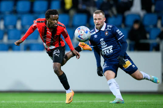 Nordic Uniteds Kgotso Masangane och Örgrytes Nicklas