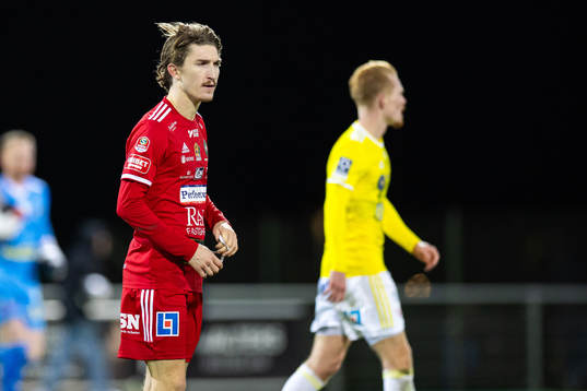 Skövde AIKs Hugo Engström deppar