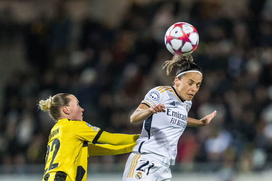 Marika Bergman Lundin of Häcken and Zornoza of Real Madrid