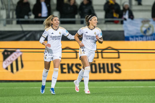 Olga and Zornoza of Real Madrid celebrates