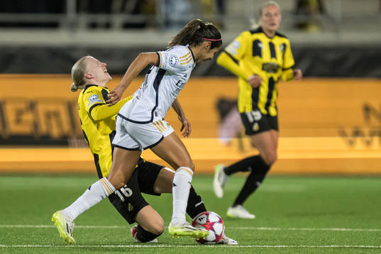 Anna Sandberg of Häcken in pain