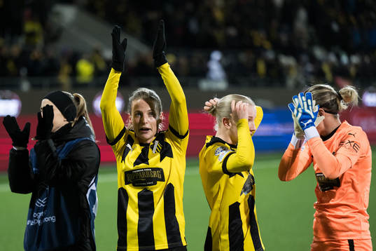 Anna Anvegård of Häcken celebrates