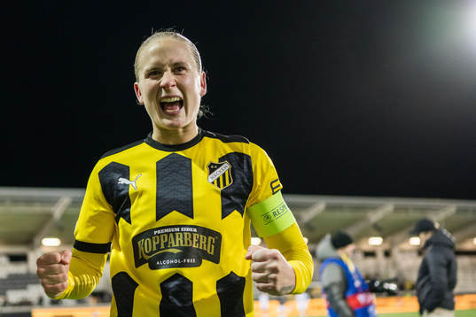 Filippa Curmark of Häcken celebrates