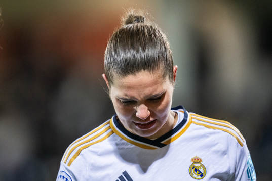 Signe Bruun of Real Madrid in pain