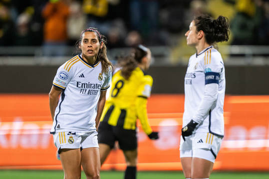 Kenti Robles and Ivana of Real Madrid looks dejected as