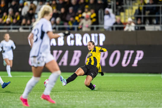 Rusul Rosa Kafaji of Häcken
