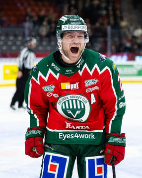 Frölundas Christian Folin jublar