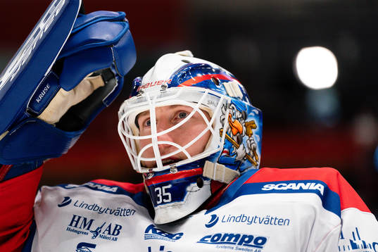 Oskarshamns målvakt Emil Kruse