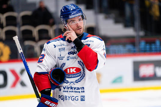 Oskarshamns Oscar Engsund deppar