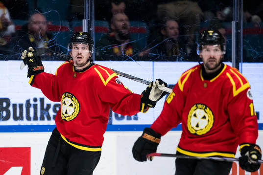 Brynäs Johannes Kinnvall och Simon Bertilsson deppar