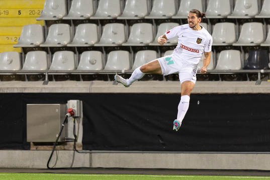 Brommapojkarnas Nikola Vasic jublar