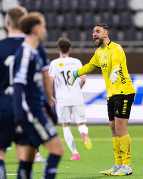 Utsiktens målvakt Elias Hadaya deppar