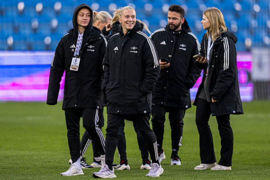 Camilla Linberg and Emilie Nautnes of Rosenborg arrives
