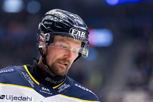 HV71s Anton Strålman deppar
