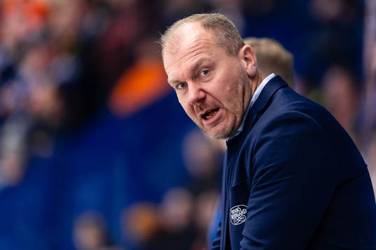HV71s tränare Johan Lindbom