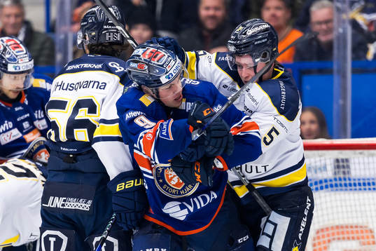 Växjös Victor Stjernborg och HV71s Victor Sjöholm
