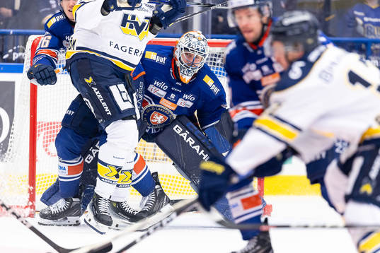 Växjös målvakt Emil Larmi