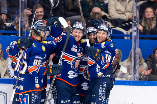 Växjös Joel Persson, Tobias Rieder och Marcus Sylvegård