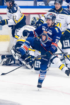 Växjös Hugo Gustafsson jublar