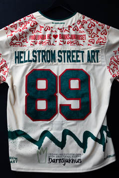Frölundas matchtröja designad av Hellstrom Street Art