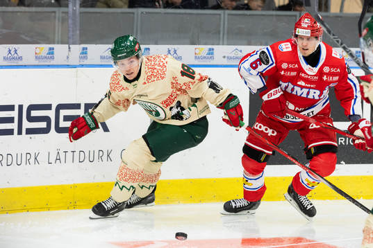 Frölundas Linus Öberg och Timrås Joonas Lyytinen