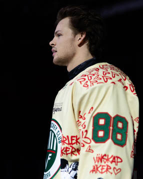 Frölundas Malte Strömwall på line up innan