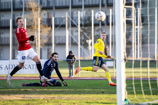 Ängelholms Tim Amilon Persson gör 1-1