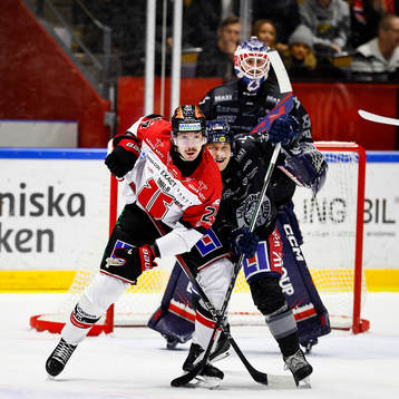 Örebros Hannes Björninen och Linköpings Jesper Pettersson