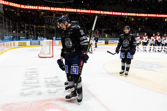 Linköpings Ty Rattie deppar