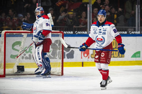 Oskarshamns målvakt Marek Langhamer och Lukas Jasek deppar
