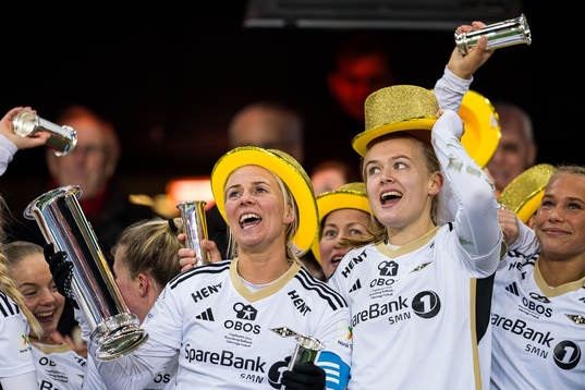 Mali Lilleås Næss and Elin Åhgren Sørum of Rosenborg