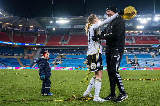 Kristine Minde of Rosenborg and Steinar Lein, head coach of