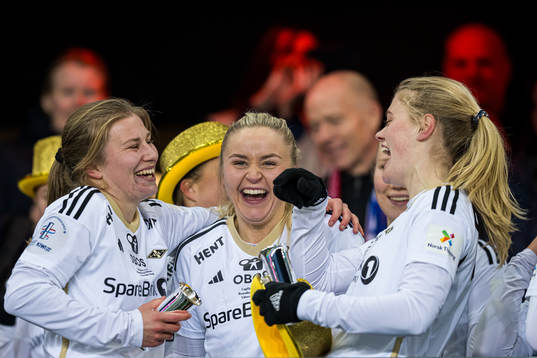 Cesilie Andreassen, Anna Jøsendal and Mathilde Harviken of
