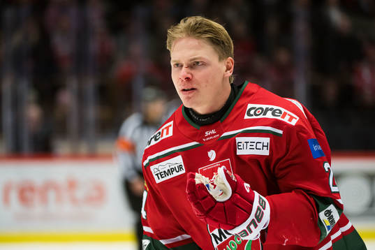 MoDos Erik Walli Walterholm skadad