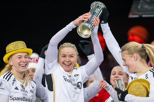 Emilie Nautnes, Anna Jøsendal and Mathilde Harviken of