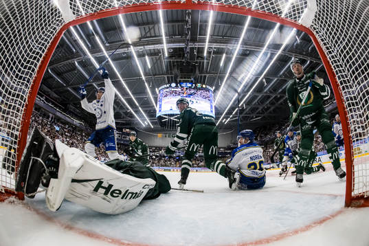 Leksands Peter Cehlarik jubel