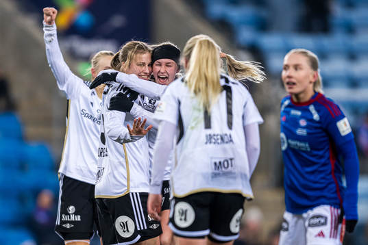Cesilie Andreassen of Rosenborg celebrates