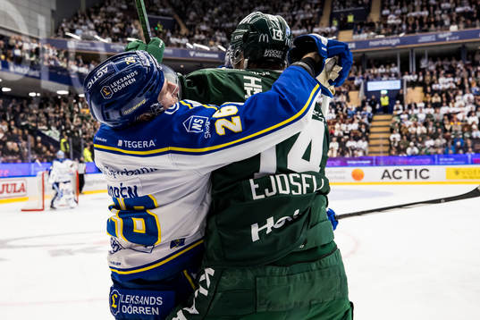 Färjestads Victor Ejdsell och Leksands Patrik Noren