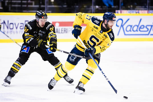 Västerås Kyle Topping och Södertäljes Daniel Norbe