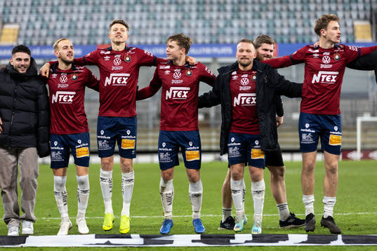 Örgrytes spelare jublar