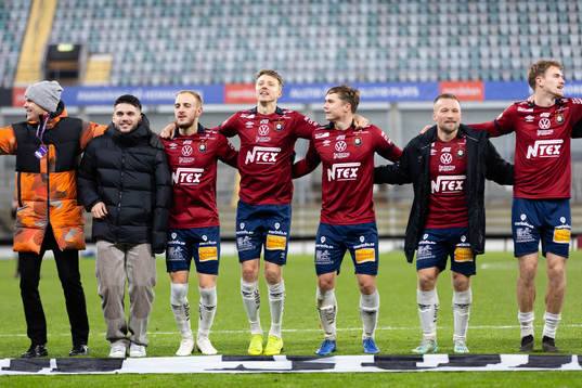 Örgrytes spelare jublar