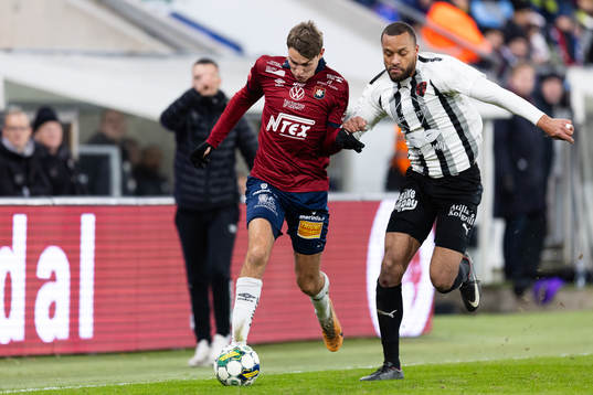 Örgrytes Noah Christoffersson och Nordic Uniteds Joshua